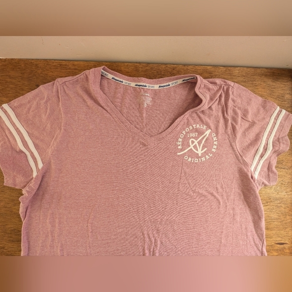 Aeropostale Pink V-Neck T-Shirt - Picture 5 of 6